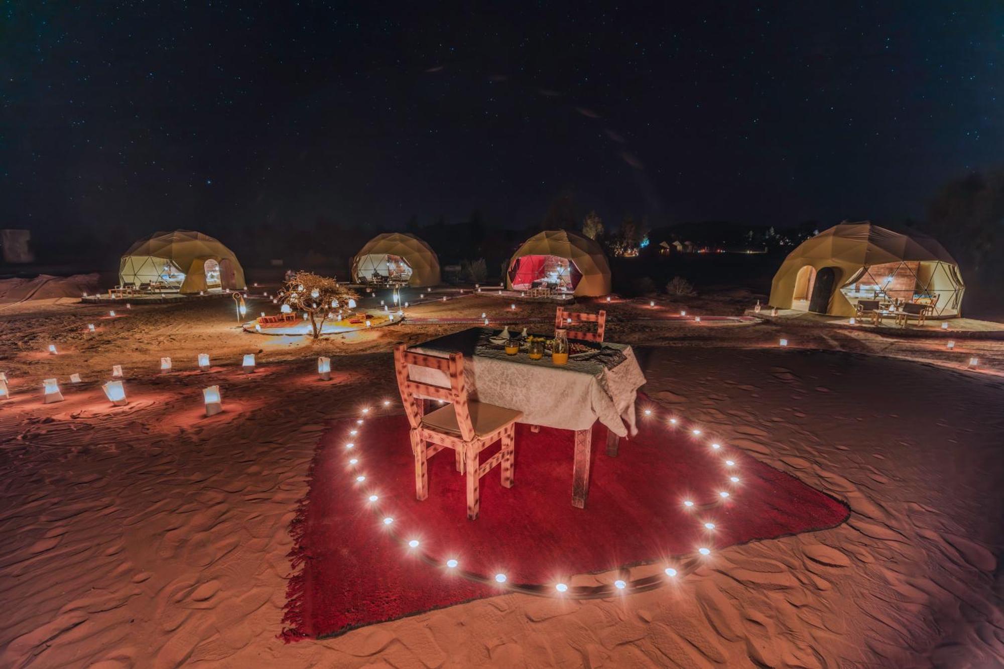 Unique Desert Camp Luxury tent Merzouga