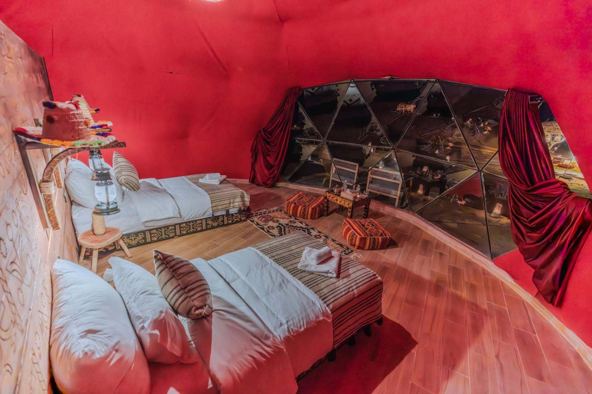 Unique Desert Camp Luxury tent *